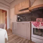 House With Amazing View Of Meteora Kalambaka