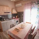 House With Amazing View Of Meteora Apartment *