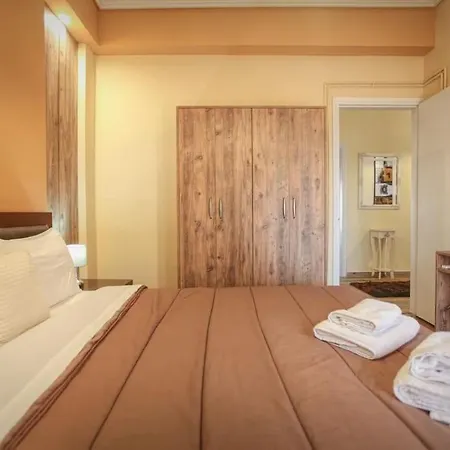 House With Amazing View Of Meteora * Kalambaka