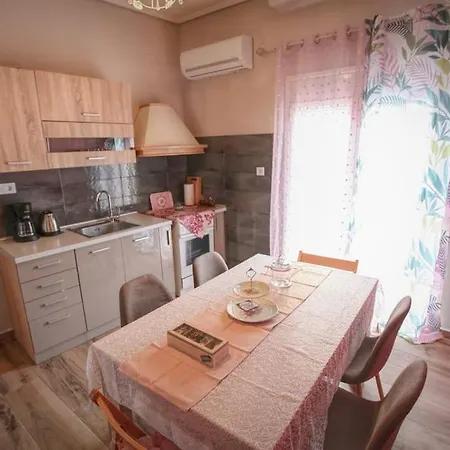 House With Amazing View Of Meteora Appartamento *